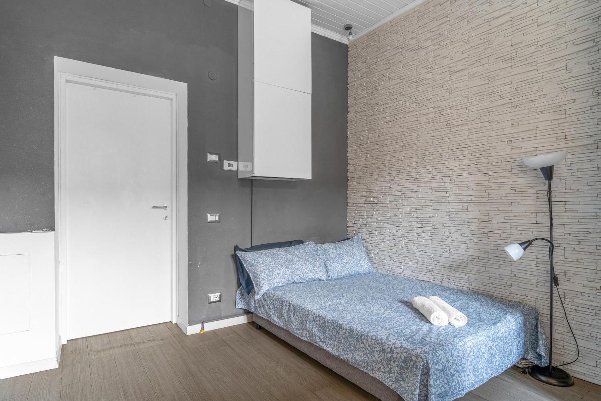 Ven88 - Loreto - Duomo -large - Modern - * Milaan